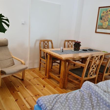 Fewo Garten - Eigener Eingang- Wlan-Parkplatz,Netflix, Terrasse,Doppelbett Und Schlafcouch Oberhausen  Zewnętrze zdjęcie