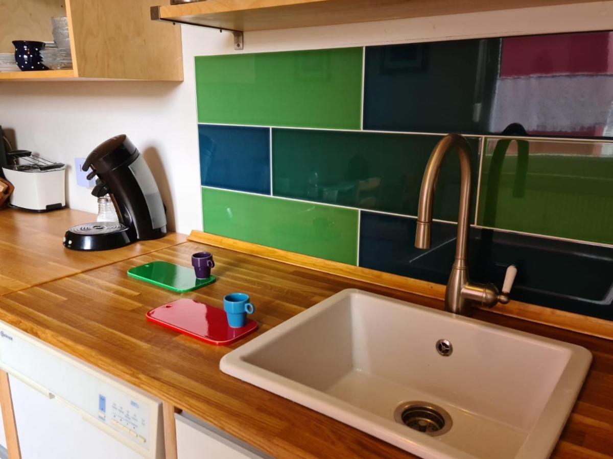 Fewo Garten - Eigener Eingang- Wlan-Parkplatz,Netflix, Terrasse,Doppelbett Und Schlafcouch Oberhausen  Zewnętrze zdjęcie